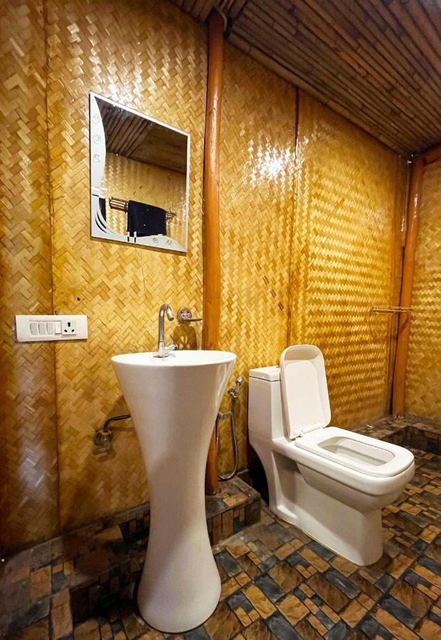 דהראדון Hotel O Royal Tree Cafe And Resort מראה חיצוני תמונה