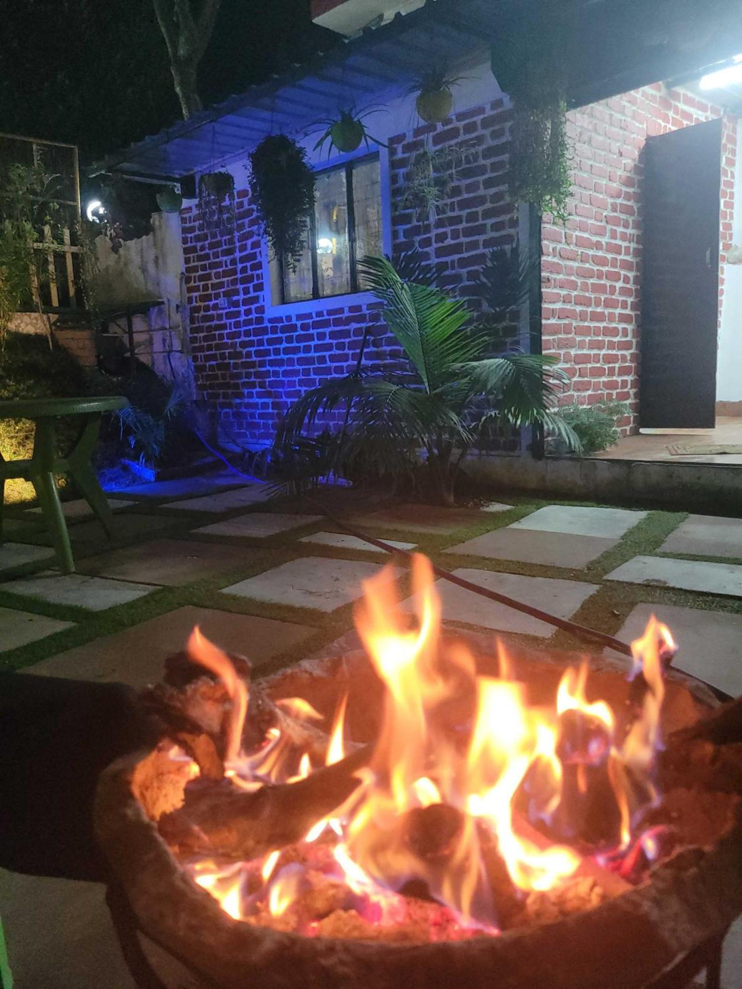 דהראדון Hotel O Royal Tree Cafe And Resort מראה חיצוני תמונה
